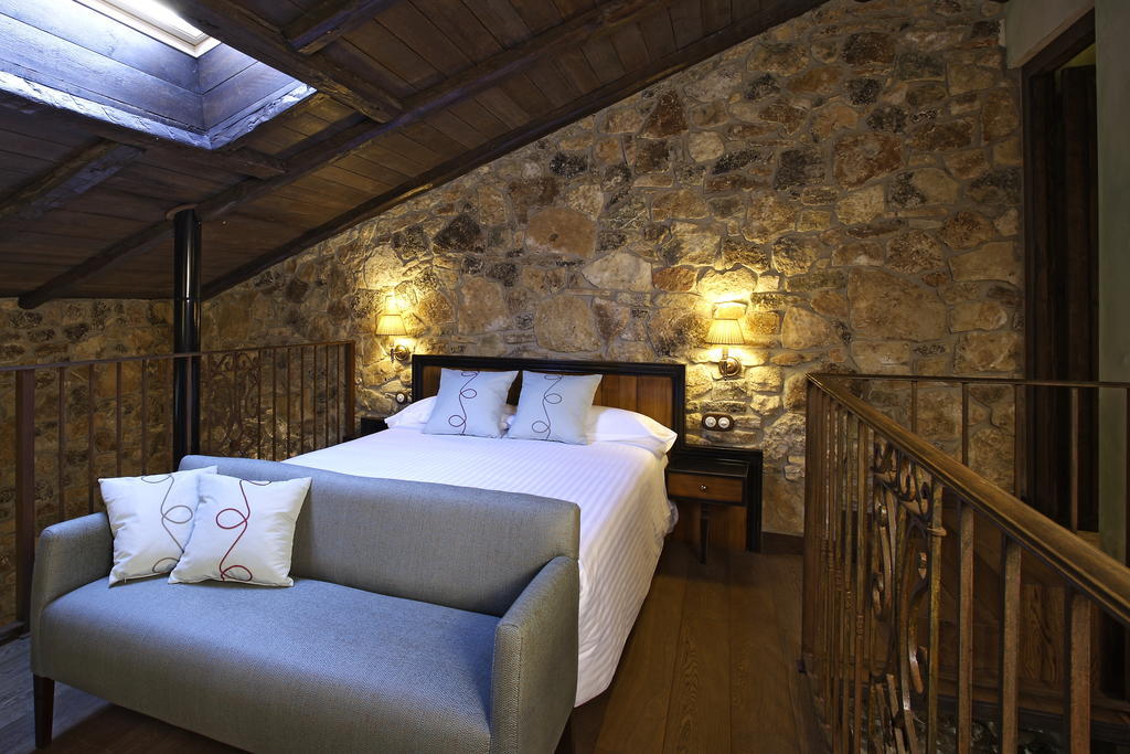 Hotel Rural & Spa Los Anades Abanades Ruang foto