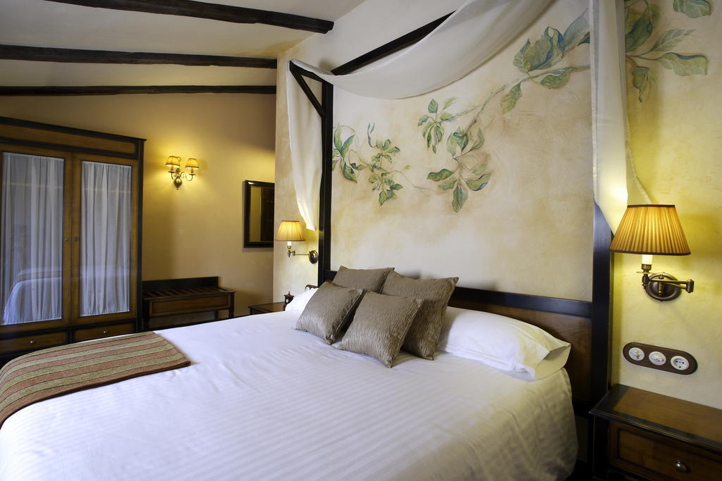 Hotel Rural & Spa Los Anades Abanades Ruang foto